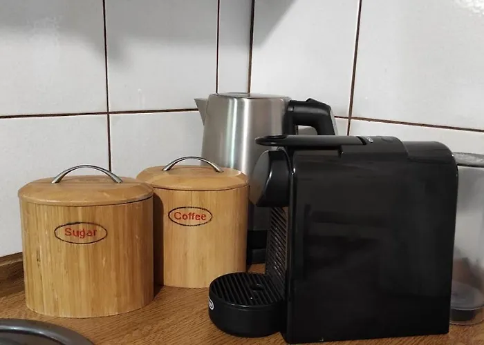 Magnolia House * 卡瓦拉